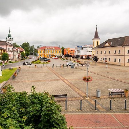 2- Izbovy Apartman Kajka V Penzion Trsztena Kültér fotó
